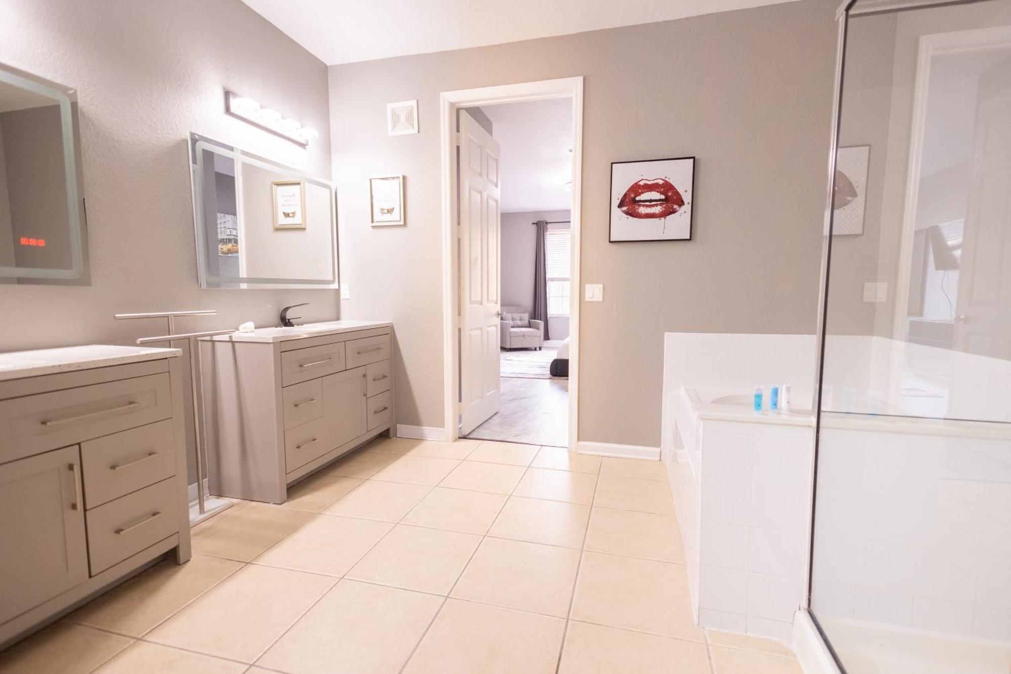 Disney Parks- International Dr - Orlando Luxury Condominium- Fully Equipped - 3Bed & 2 Bath- Екстер'єр фото